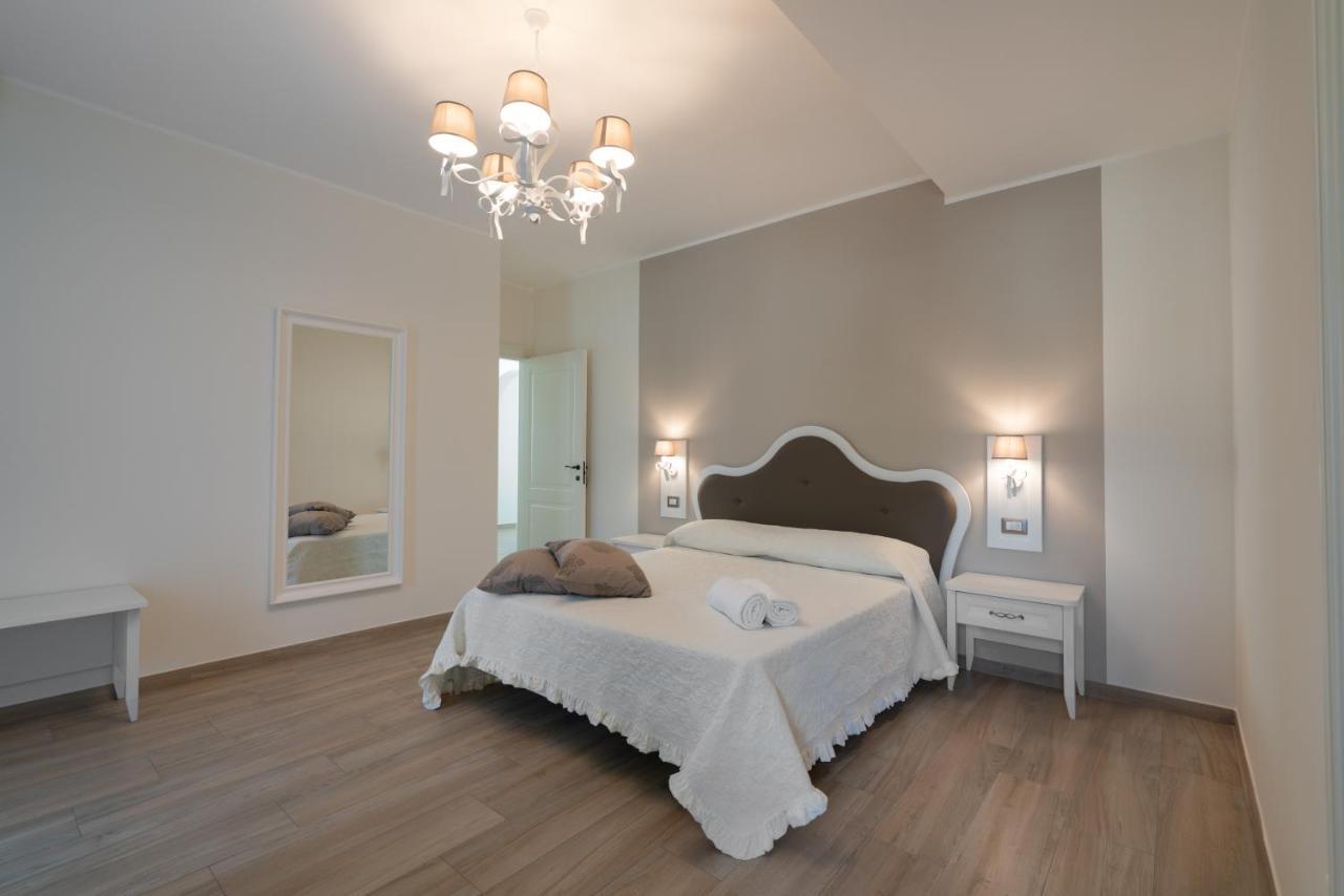 Essenza Bed and Breakfast Massafra Buitenkant foto
