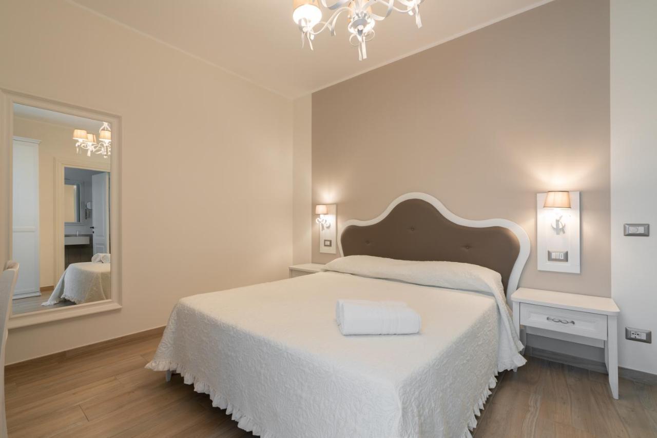 Essenza Bed and Breakfast Massafra Buitenkant foto