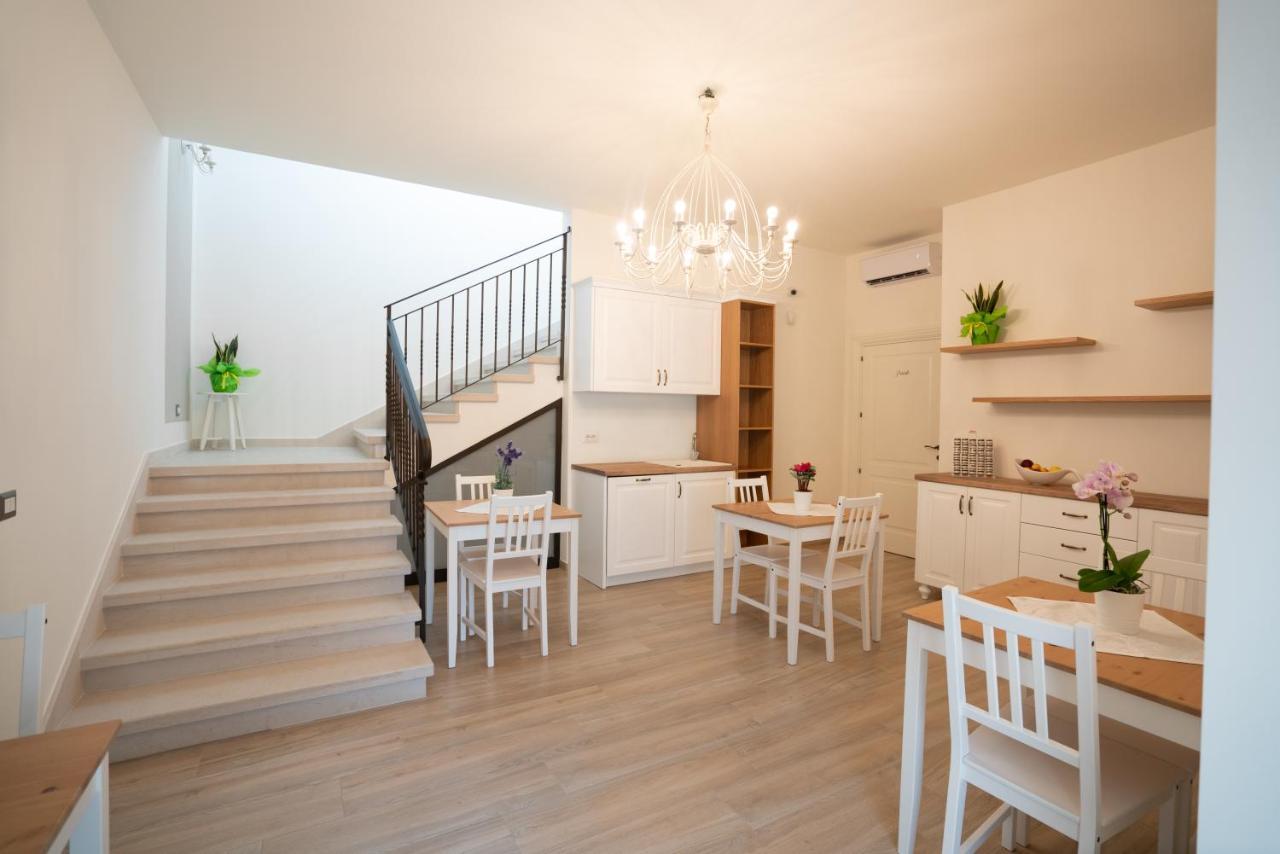 Essenza Bed and Breakfast Massafra Buitenkant foto